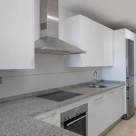 2-bedroom Penthouse With Panoramic Scenery