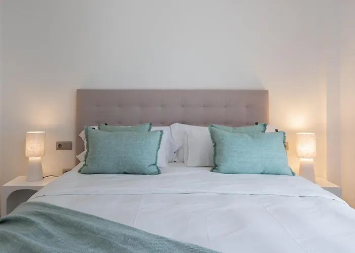 2-bedroom Penthouse With Panoramic Scenery Appartement