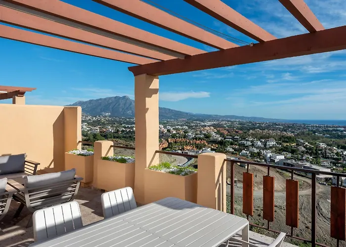 2-bedroom Penthouse With Panoramic Scenery Διαμέρισμα *