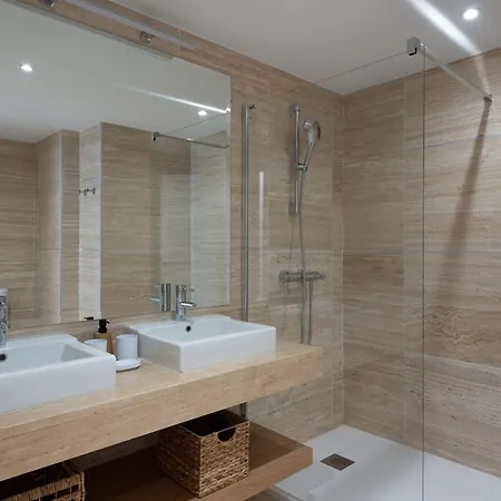 2br Penthouse With Panoramic Views * Естепона