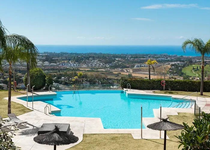 2-bedroom Penthouse With Panoramic Scenery